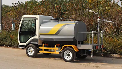 Small Electric Water Tanker TruckBY-X20optional