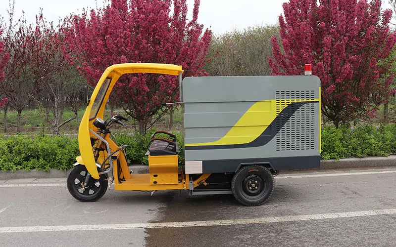 Full Electric Street Washing Tricycle