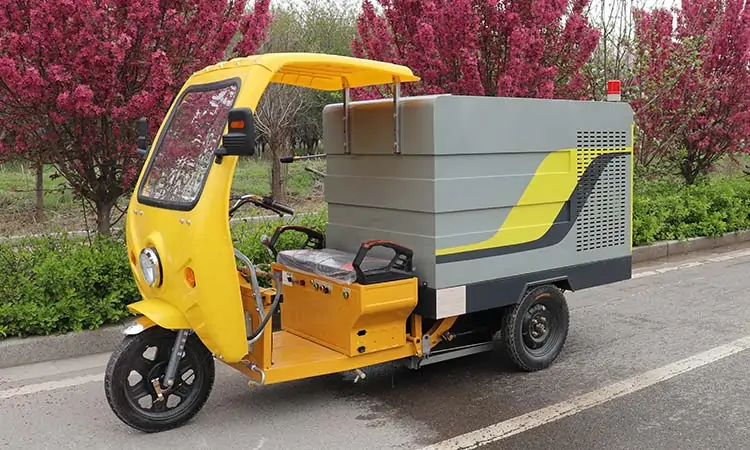 Pure Electric Mini  Road Cleaning Street Washer Vehicle