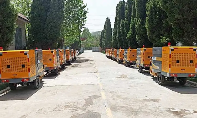 Beijing property company introduces multi-gong road cleaner vehicles