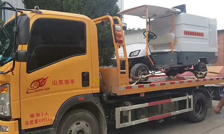 Four-wheel multi-function high-pressure washing vehicle delivery