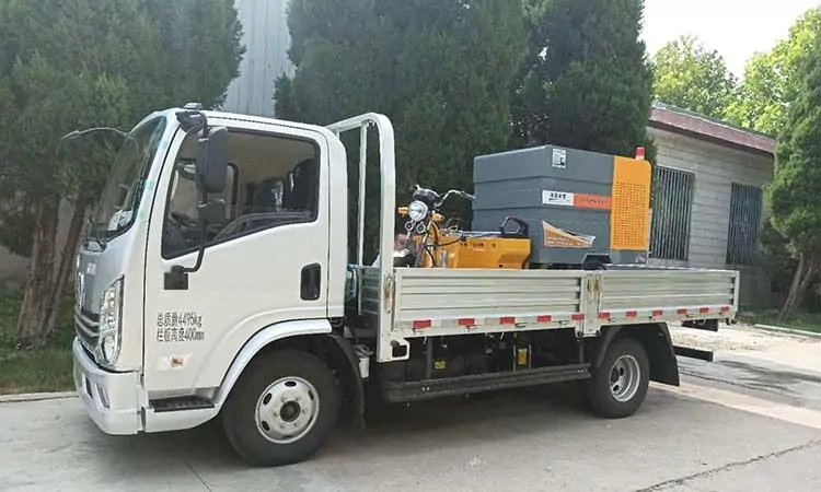 Baiyi Small Road Washer Vehicle Delivery