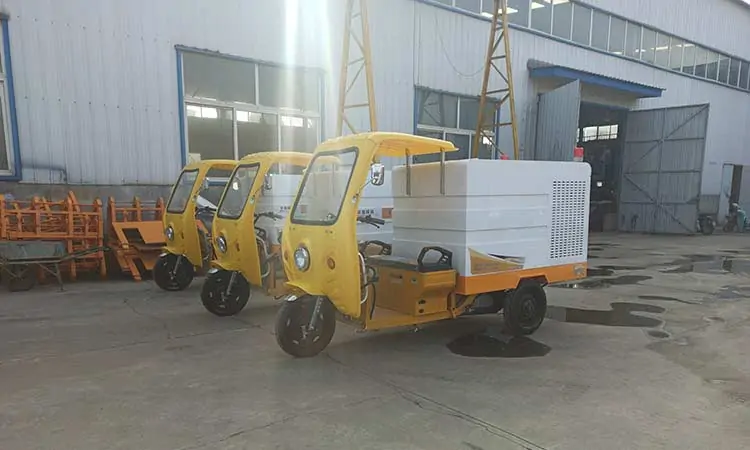 Pure Electric Road Washing Machine Tricycle 
