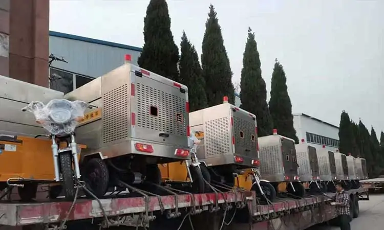 three-wheeled small high pressure washing trucks 