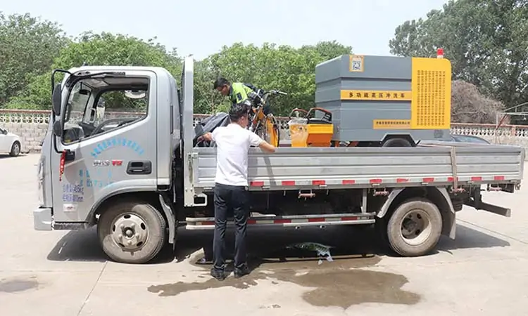 Small multi-function road washing truck vehicle 