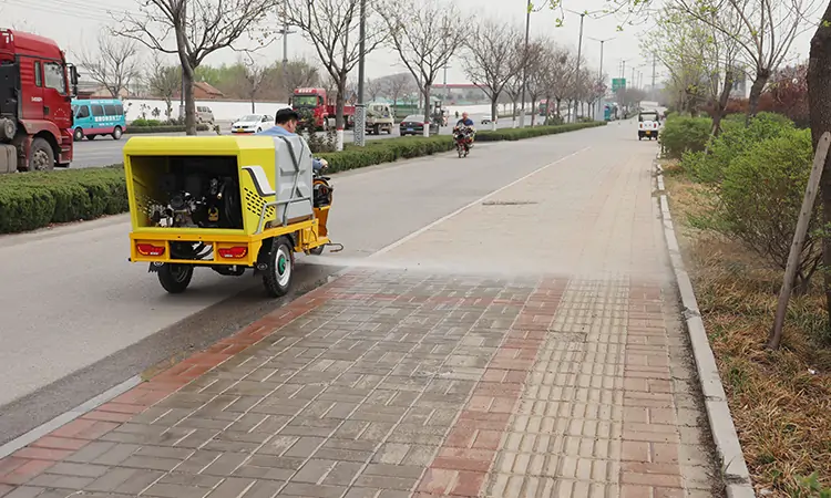 Three-wheeled high-pressure washing vehicle for cleaning trash cans