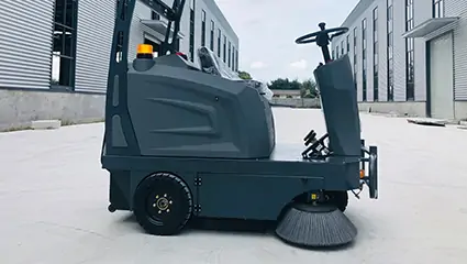 Industrial Road Sweeper Machine Mini Street SweeperBY-S15Vehicle chassis