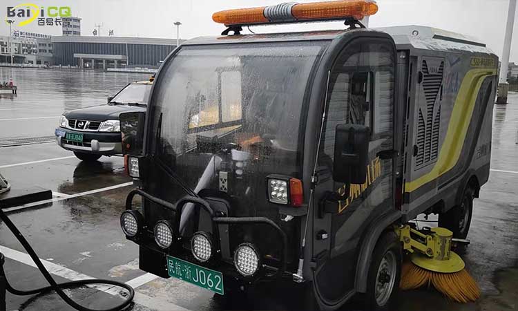 The Pure Electric Street Sweeper Was Delivered To An Airport In Taizhou