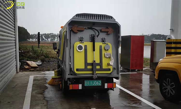 pure electric road sweepers