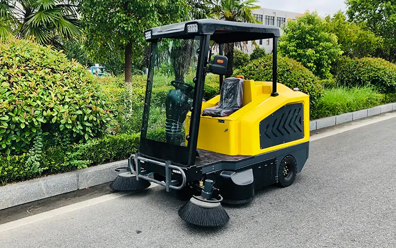 Electric Ride-on Sweeper Machine Application Environment