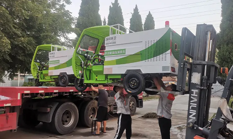 Small Street Washer Once Again Sent To A Sanitation In Shenzhen