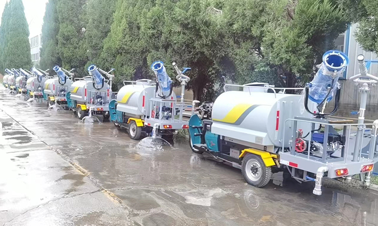  1500L Electric Water Tanker Tricycle Function 