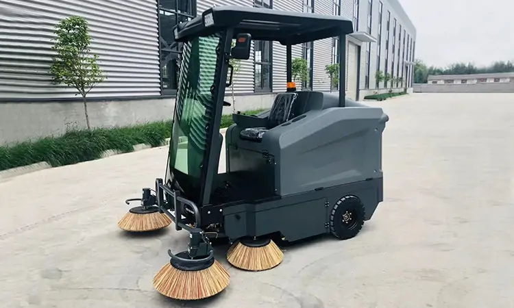 Driving Auto Sweeping Machine 
