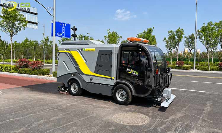  Road Maintenance Vehicle Deep Road Surface Cleaning