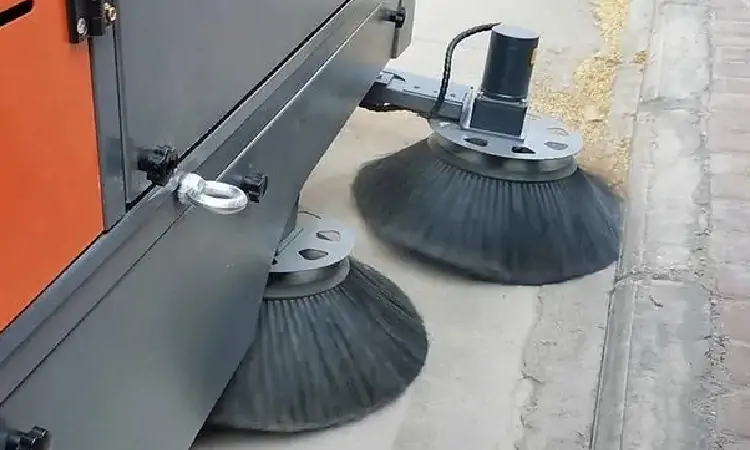 Fully Enclosed Driving Flush Sweeper