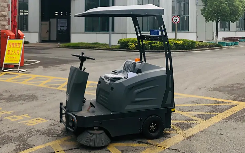 The Function Of Multifunctional Semi-closed Sweeper