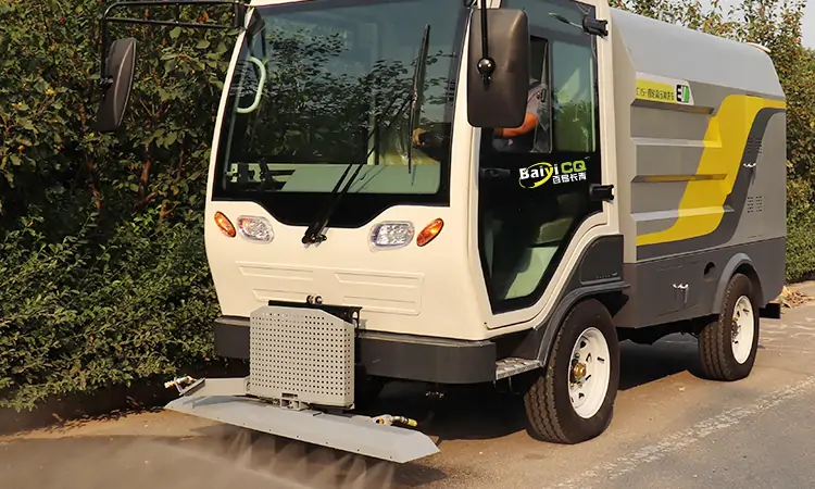 What Are The Main Fields For Street Washing Trucks?