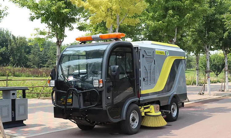 Small Electric Road Sweepers
