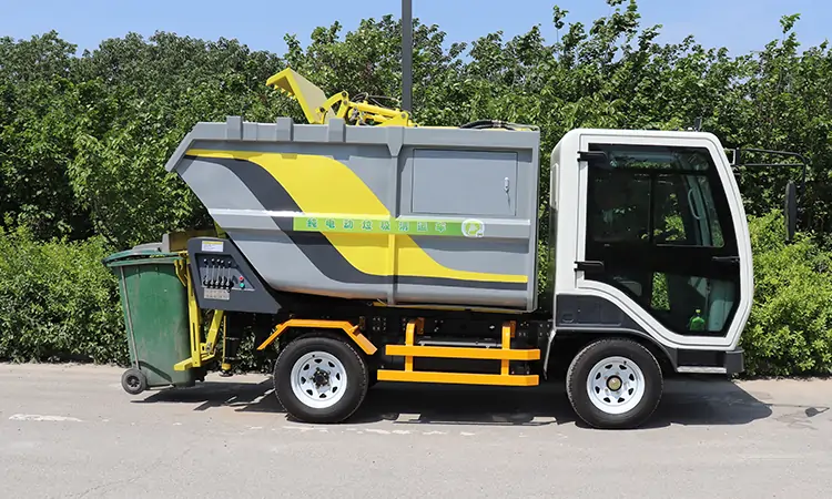 The Advantages of Small Electric Garbage Truck