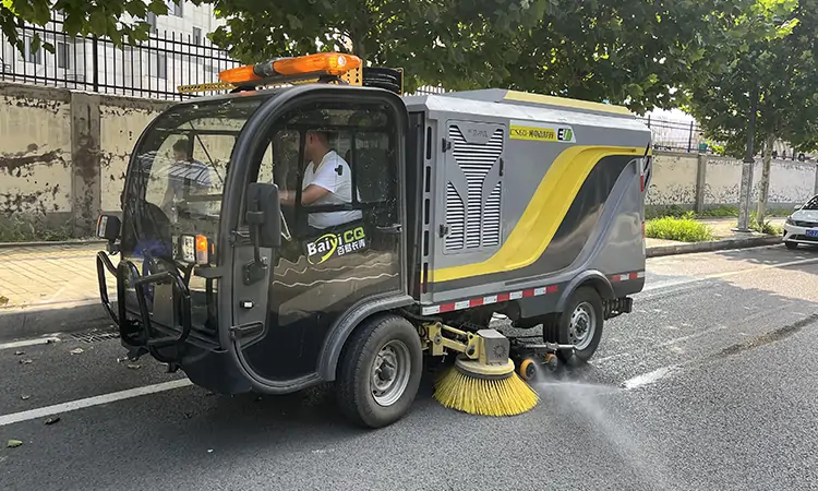 Electric Street Sweeper Maintenance Tips