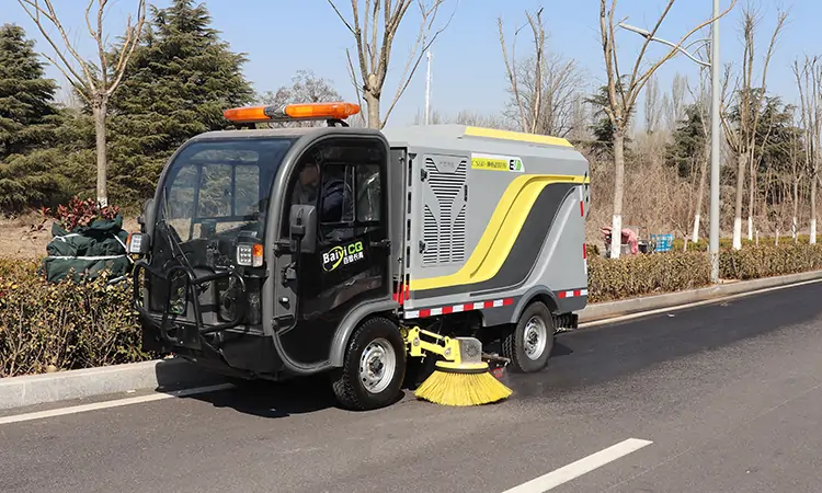 Why Do Municipal Sanitation and Cleaning Use Electric Street Sweeper