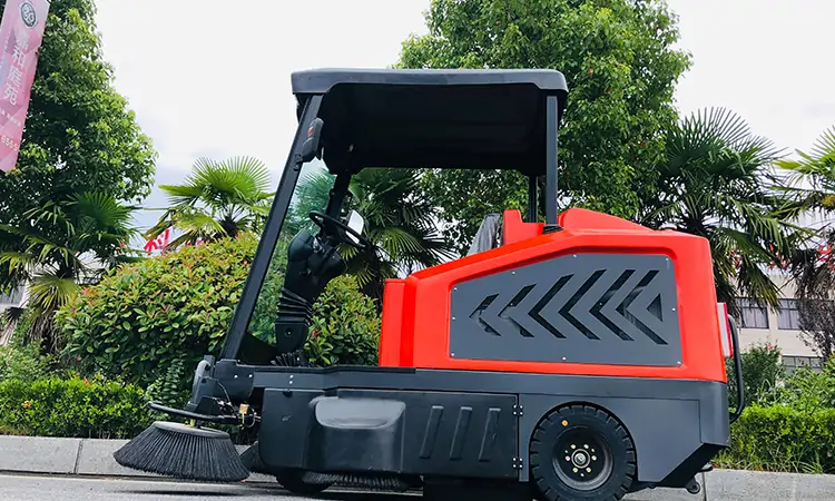 Small Sanitation Multi-function Ride on Sweeper