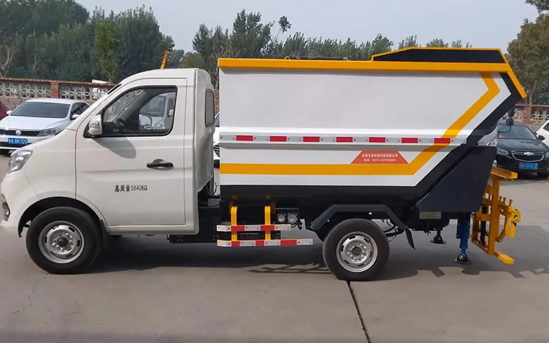 Self-loading & Dumping Garbage TruckBY-L2700Power System