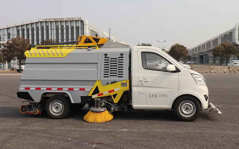 Pure Electric Street Sweeper TruckBY-S2700Vehicle configuration