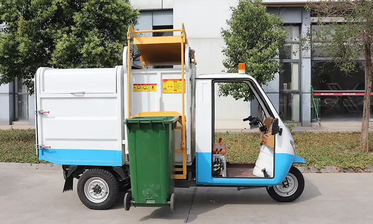 Introducing the Efficient and Eco-Friendly Small Electric Garbage Truck