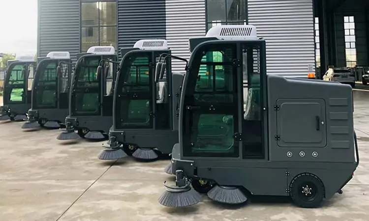 Electric Road Sweeper: An Efficient and Versatile Cleaning Solution