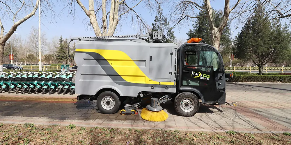 Three-In-One Pure Electric Road Washer and Sweeper