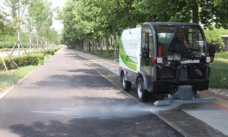 How to Treat the Sewage of the Road Washing Truck