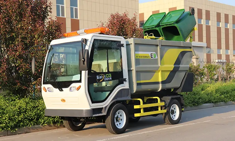  small four-wheel electric garbage trucks
