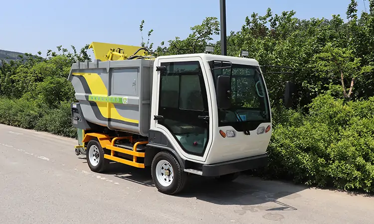 Small Electric Garbage Truck: A New Type of Sanitation Vehicle
