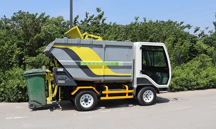 Small Electric Garbage Truck: A New Type of Sanitation Vehicle