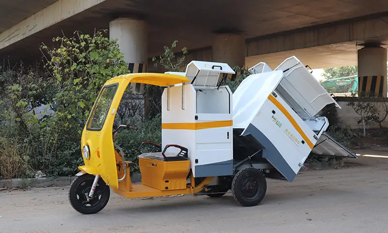 Single-Person Driving Three-Wheeled Two-Category Garbage Truck