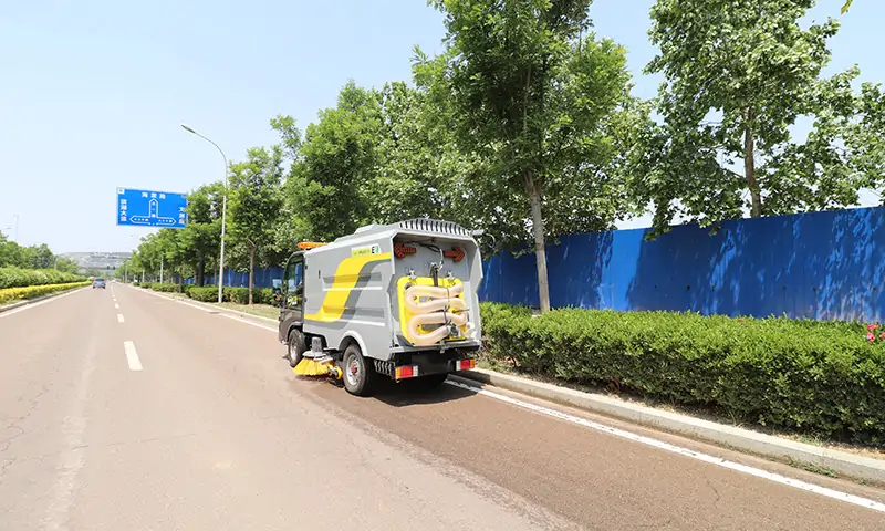 Electric Road Sweepers with Undercarriage Sanitation Solutions