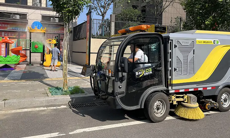 Efficiency Boosted by Pure Electric Street Sweeper Vehicles