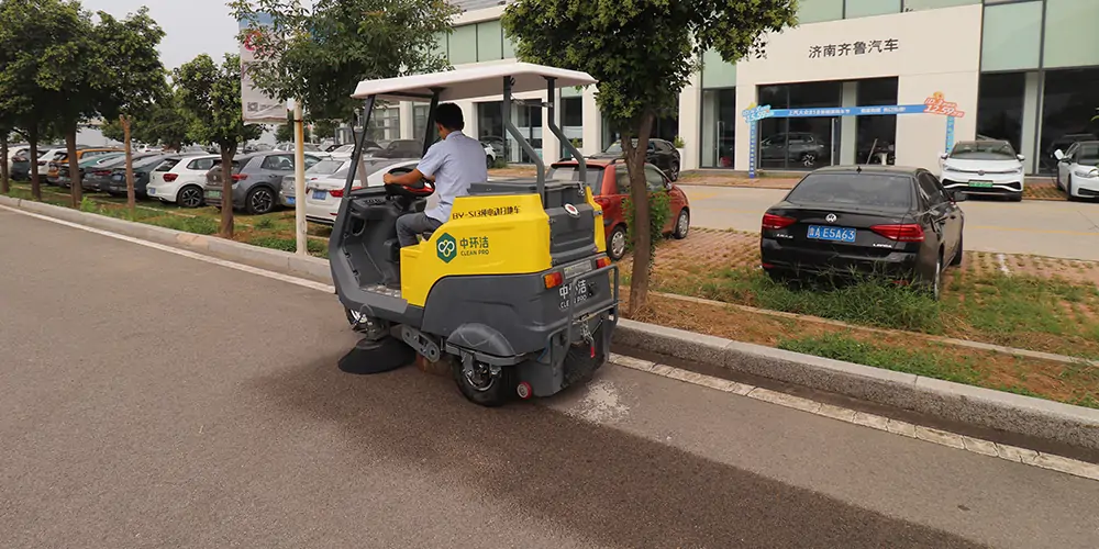 Ride On Road Sweeper,Street Sweeper,cleaning equipment sweeper,industrial sweepers
