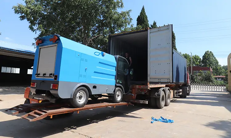 Custom Electric Street Washer Vehicle shipped to Saudi Arabia