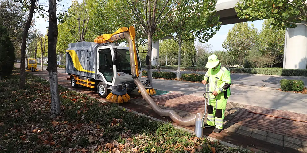 Leaf Collection Vehicle,New Energy Leaf Collection Vehicle,leaf removal equipment