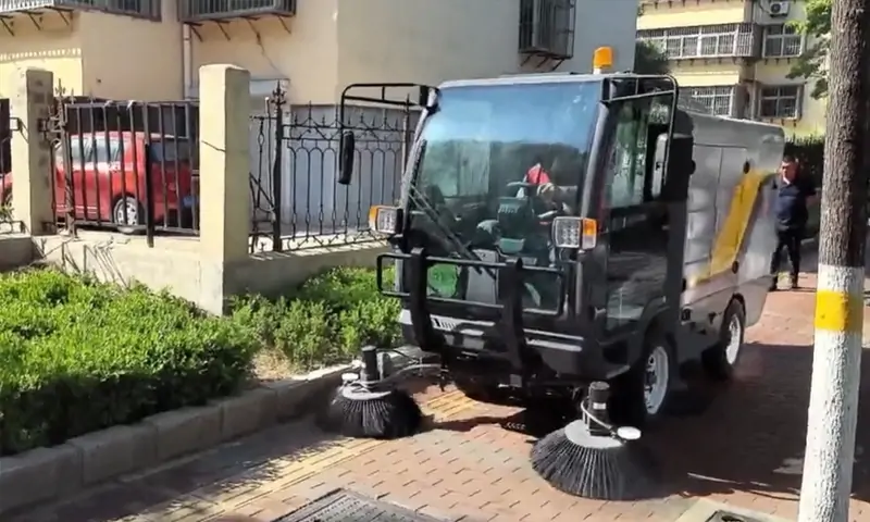 Pure Electric Sweeping and Washing Vehicles Delivered to Boost Urban Sanitation