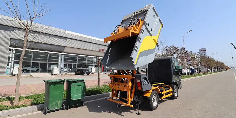 New Rear-Loading Electric Garbage Truck: Professional Garbage Transport Solution