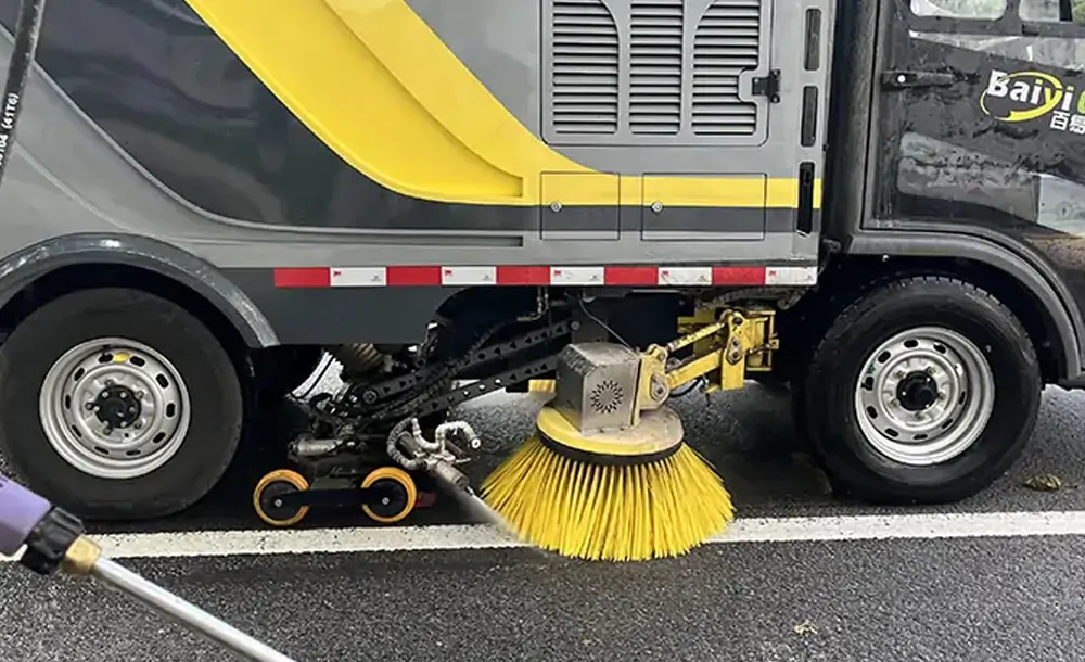 Electric Street Sweeper Maintenance Tips