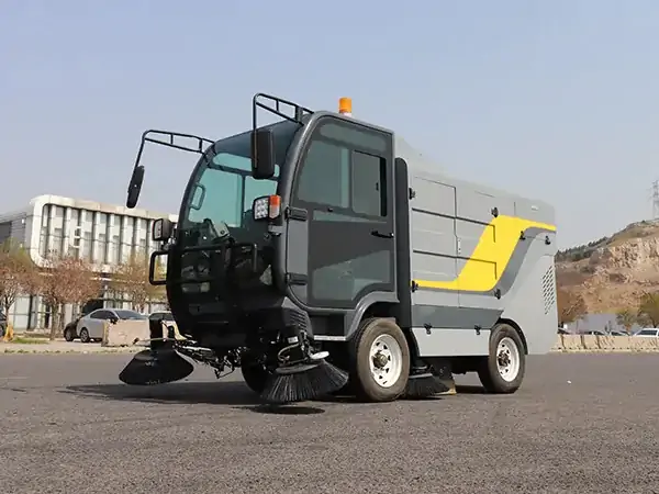 Small Electric Sweeper: The Green Pioneer of Urban Cleanliness