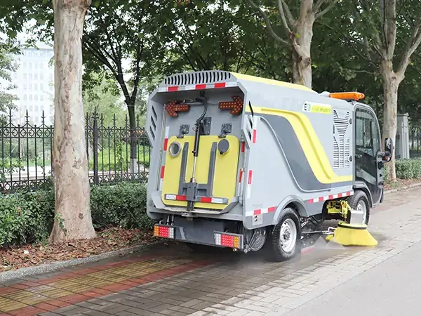 The Main Points of Operation and Maintenance of Street Sweeper