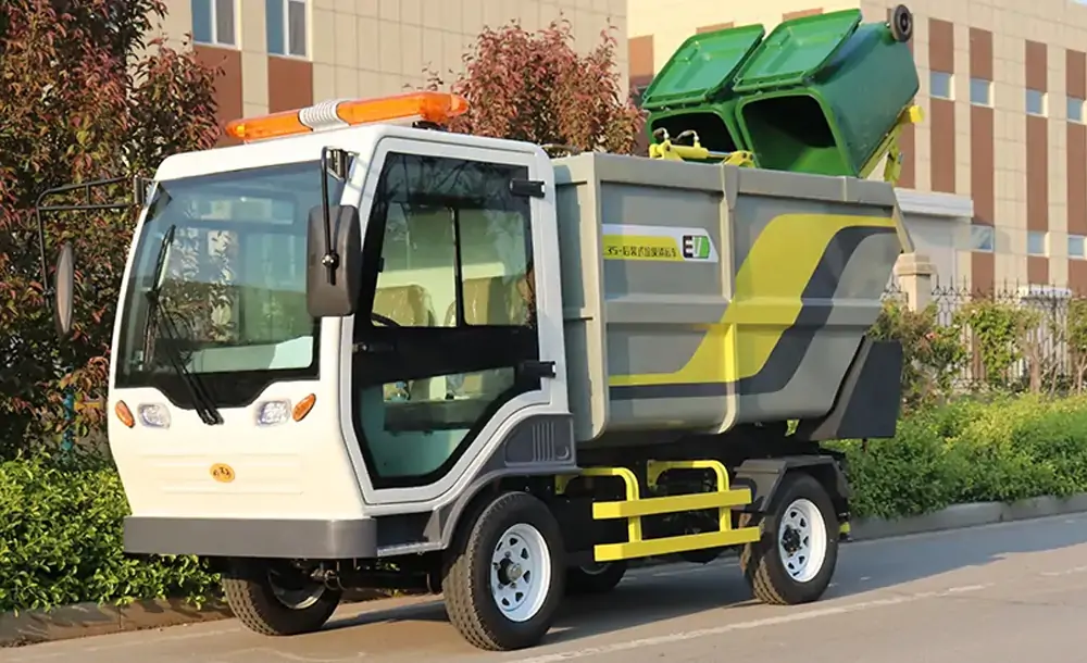 Utilizing Small Rear-mounted Garbage Transport for Property Streets' Waste