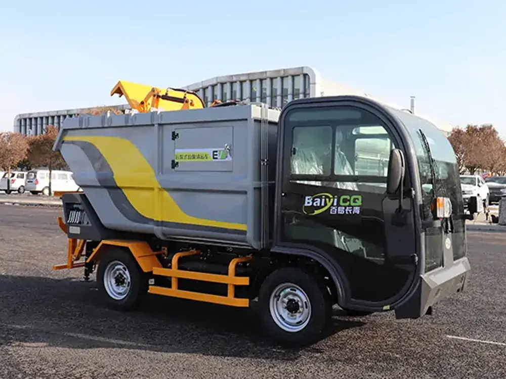 Electric Rear-loading Garbage Trucks: Guardians of Urban Environmental Sanitation