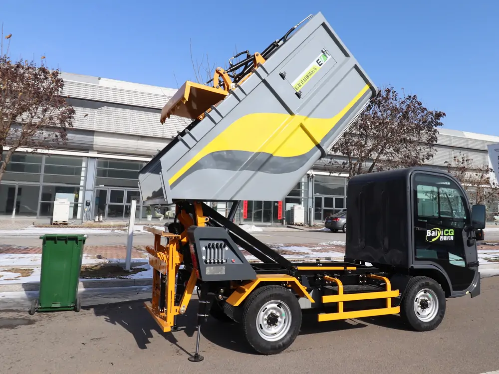 Small electric garbage truck, mini electric garbage truck, four-wheel sanitation electric garbage truck, small rear-loaded electric garbage truck